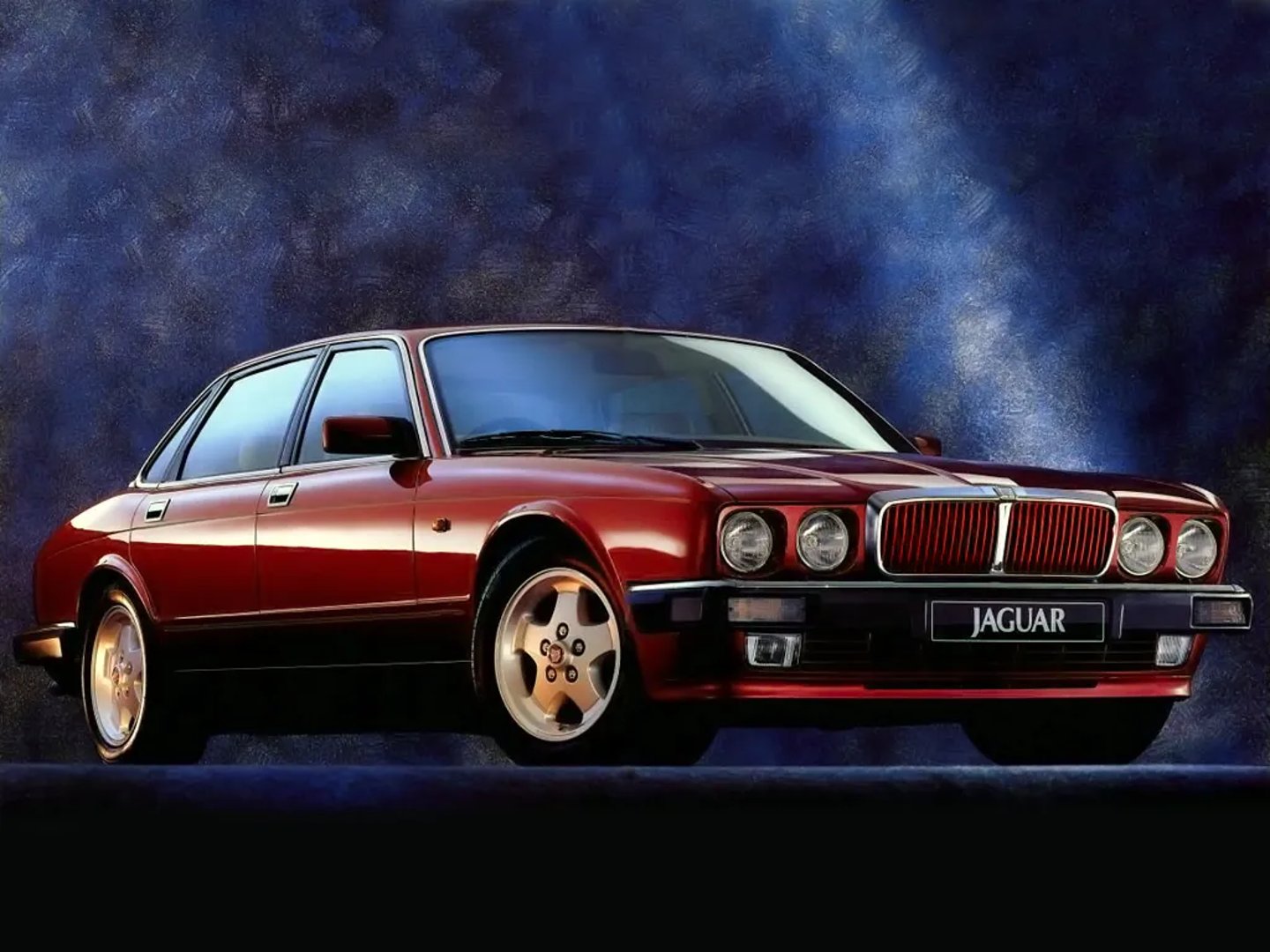 Jaguar_XJ_2_generation__Sedan__1.jpg
