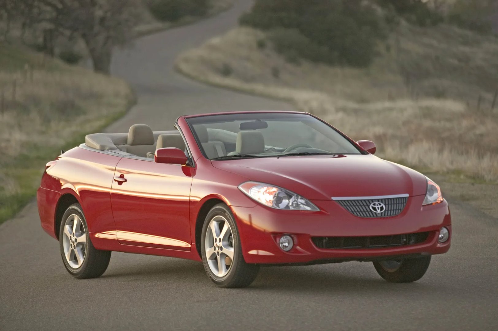 Toyota_Camry_Solara_2_generation__Cabrio__10.jpg