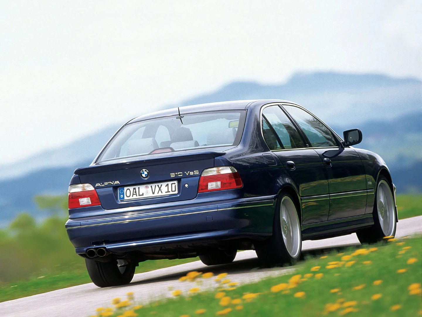 Alpina_B10_3_generation__Sedan__5.jpg