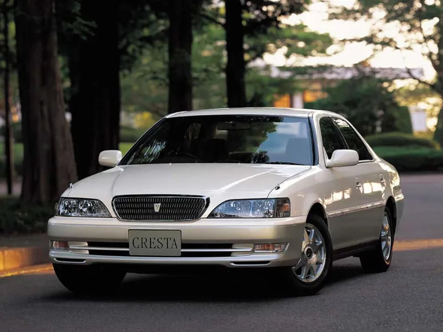GX100, GX105, JZX100, JZX101, JZX105, LX100  Sedan