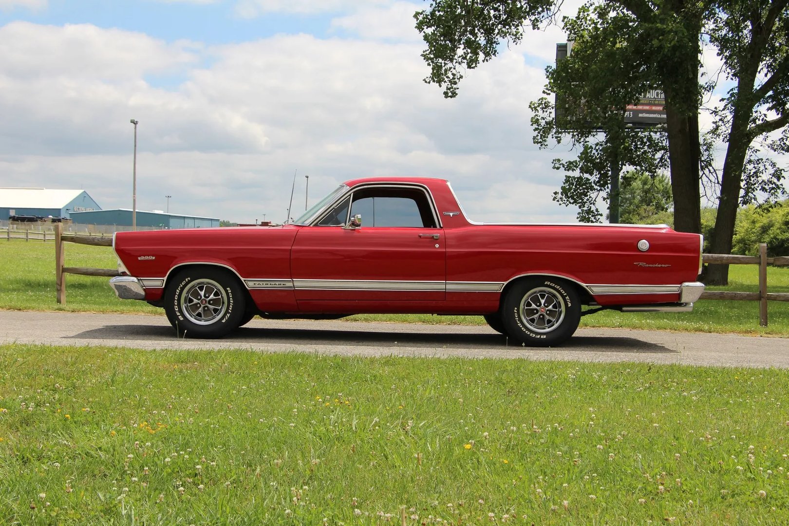Ford_Ranchero_3_generation__Pickup__4.jpg