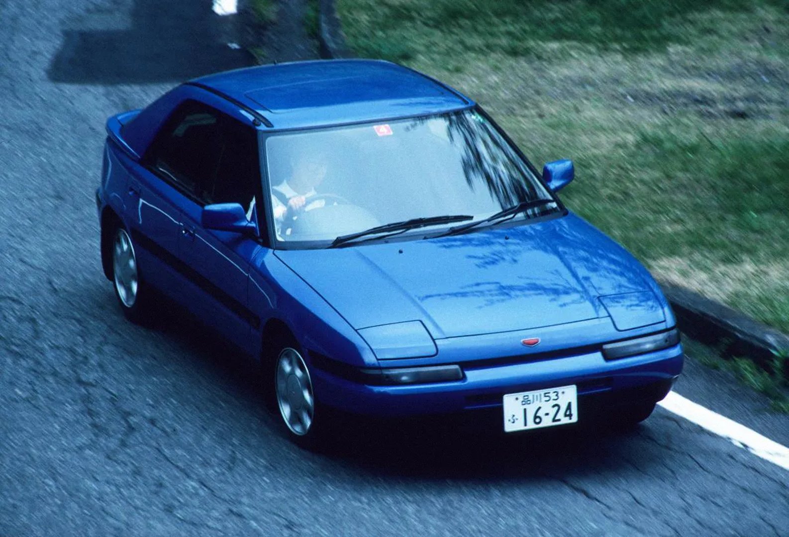 Mazda_Familia_7_generation__Mini_5-doors__6.jpg