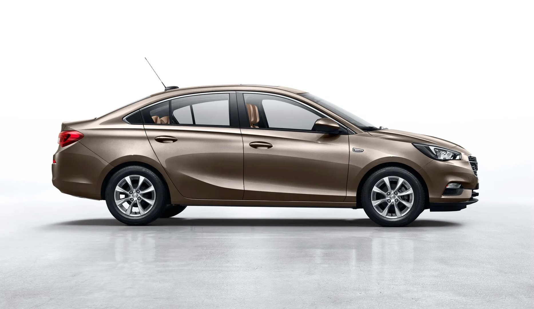 Buick_Excelle_2_generation__Sedan__1.jpg