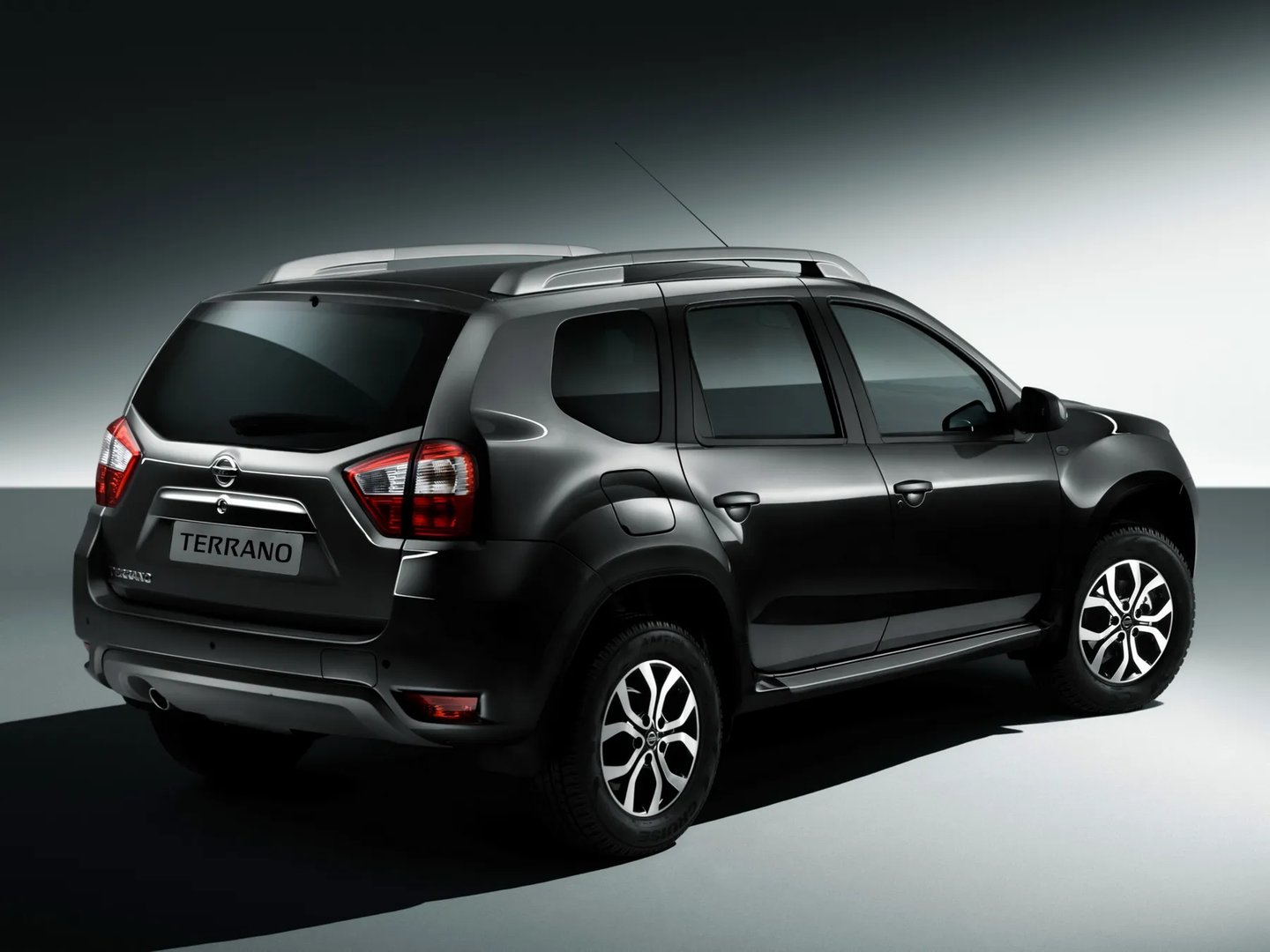 Nissan_Terrano_3_generation__SUV_5-doors__3.jpg