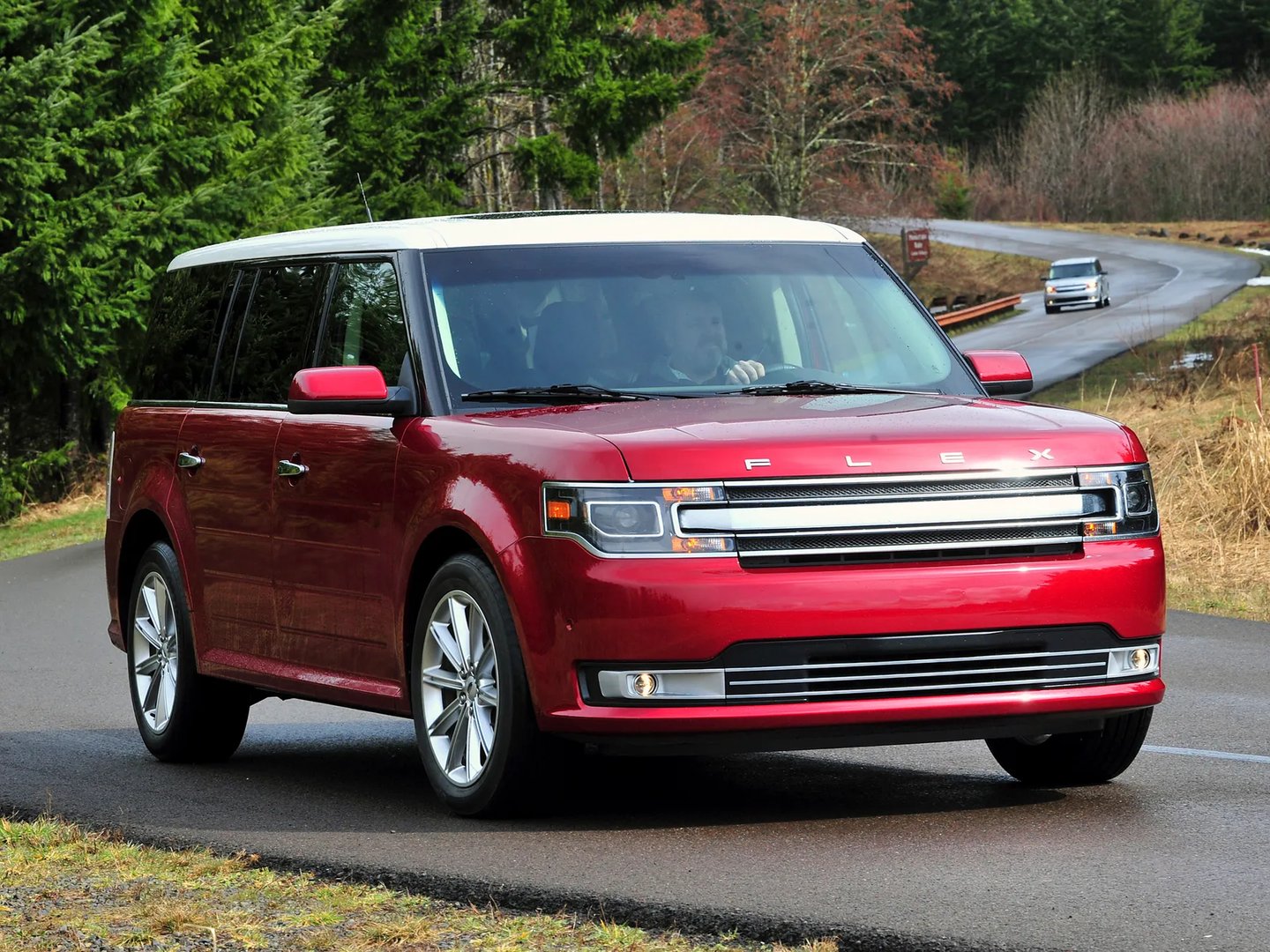 Ford_Flex_1_generation_restyling__SUV_5-doors__2.jpg