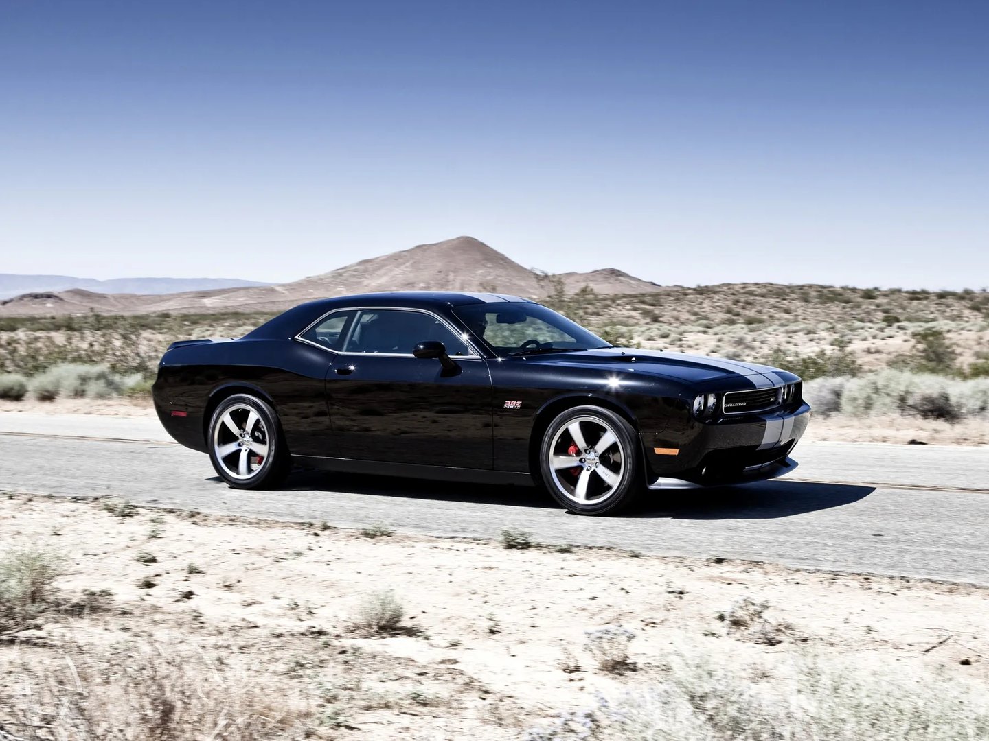 Dodge_Challenger_3_generation_restyling__Coupe__4.jpg
