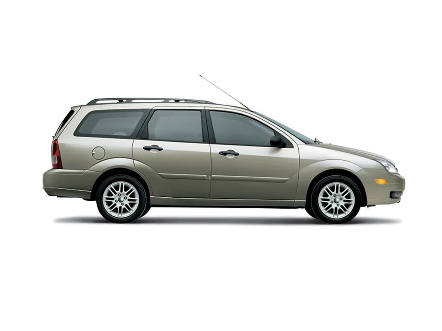 Ford_Focus_(North_America)_1_generation_restyling__Estate_5-door__1.jpg