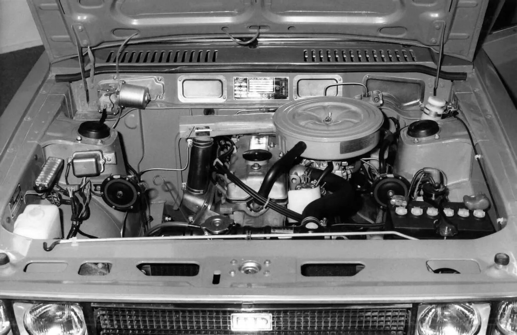 Hyundai_Pony_1_generation__Mini_5-doors__7.jpg