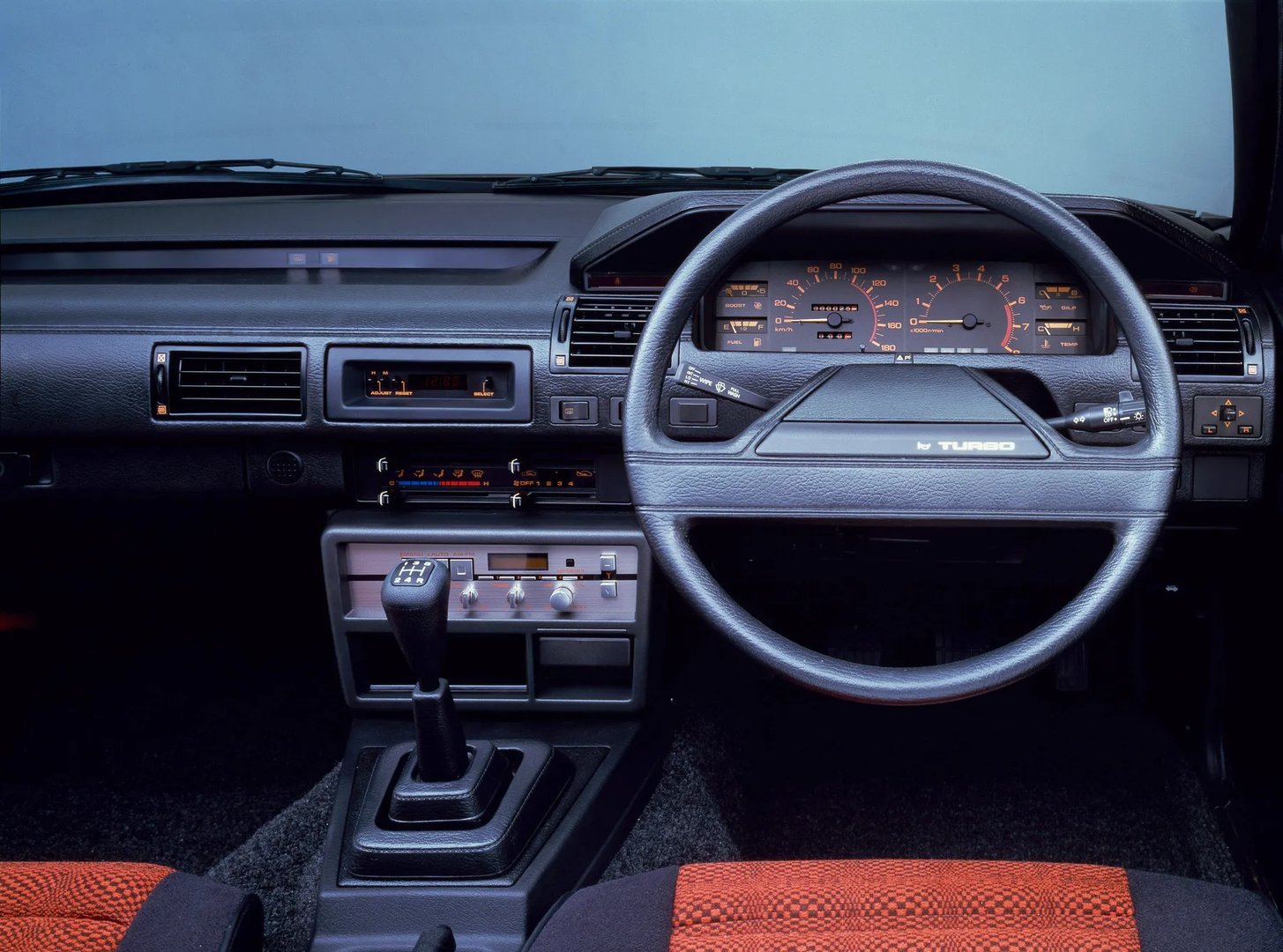 Nissan_200SX_1_generation__Hatchback_3-door__8.jpg