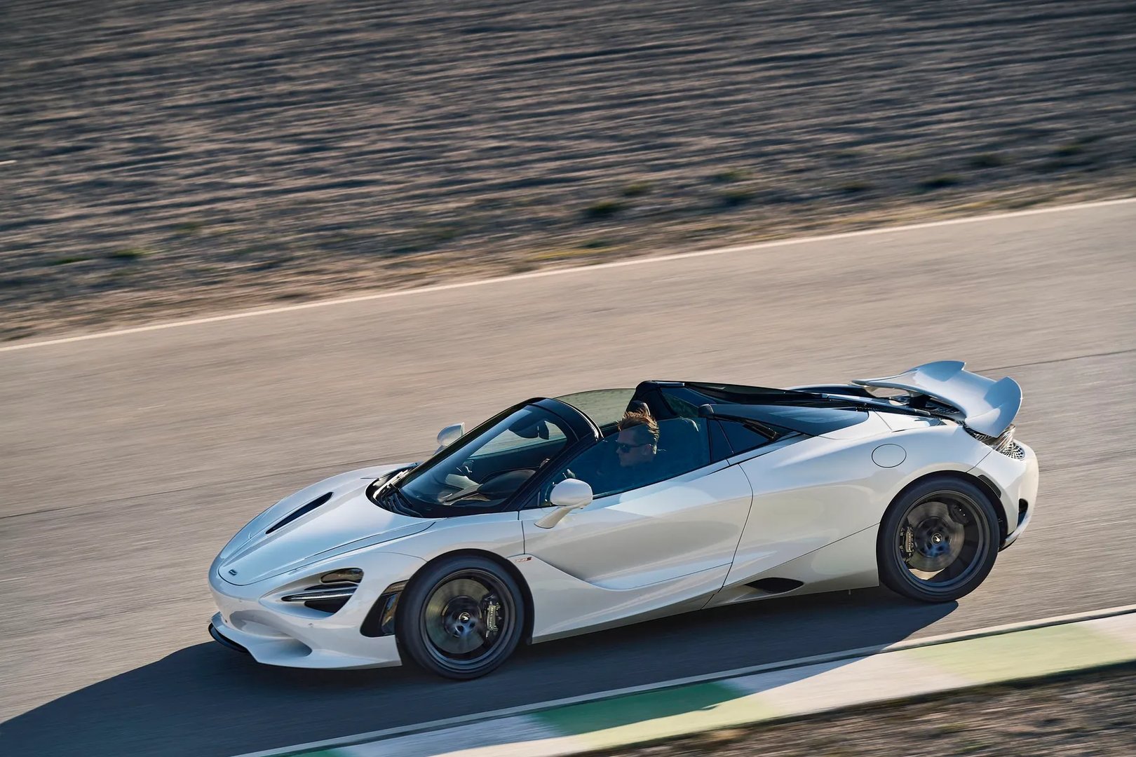 McLaren_750S_1_generation__Roadster__12.jpg