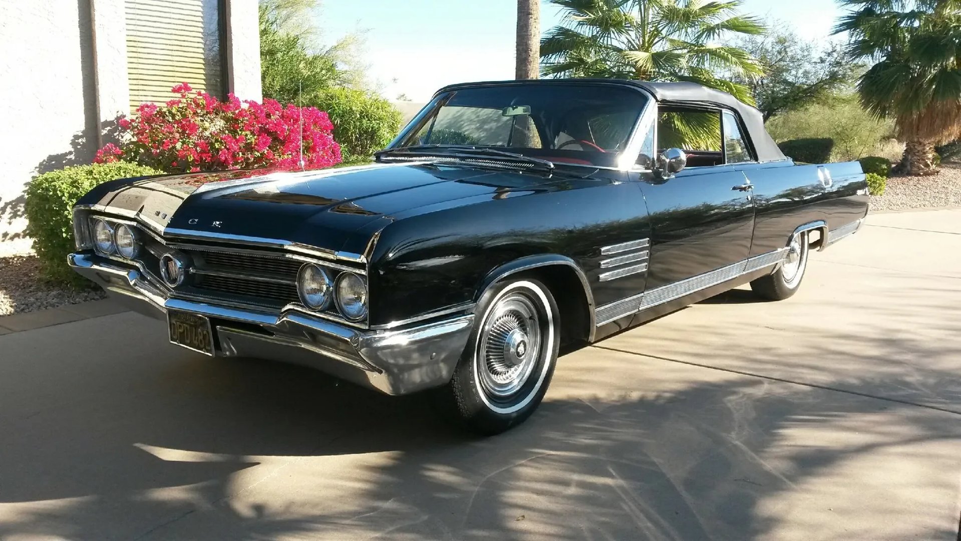 Buick_Wildcat_1_generation__Cabrio__2.jpg