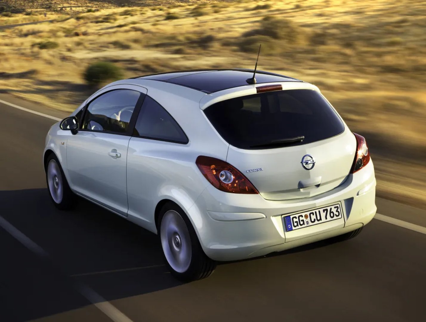 Opel_Corsa_4_generation_restyling_1__Mini_3-doors__8.jpg