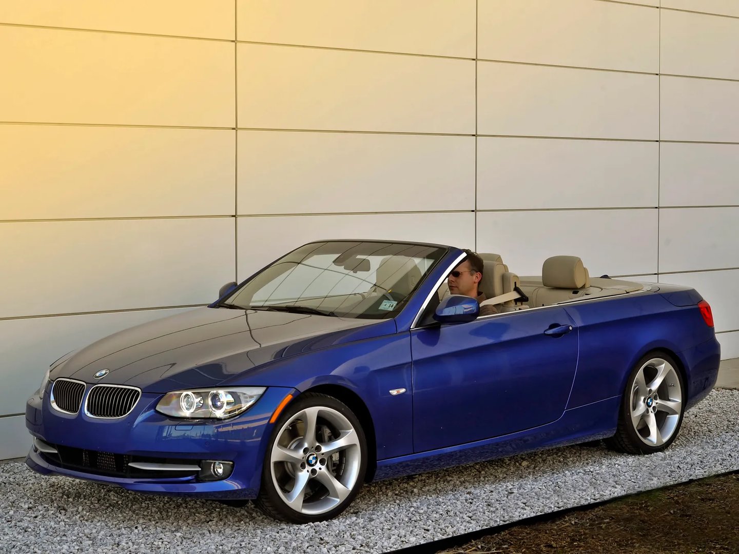 BMW_3_series_5_generation_restyling__Cabrio__6.jpg