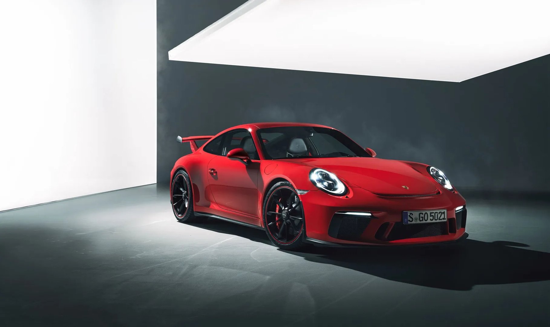 Porsche_911_GT3_3_generation_restyling__Coupe__5.jpg