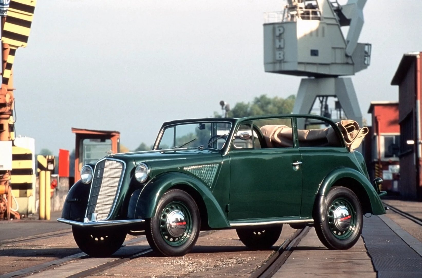 Opel_Olympia_1_generation__Cabrio__1.jpg