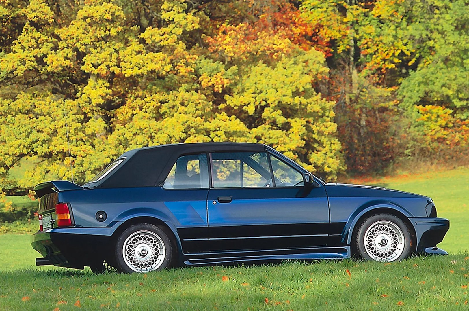 Ford_Escort_3_generation__Cabrio__1.jpg