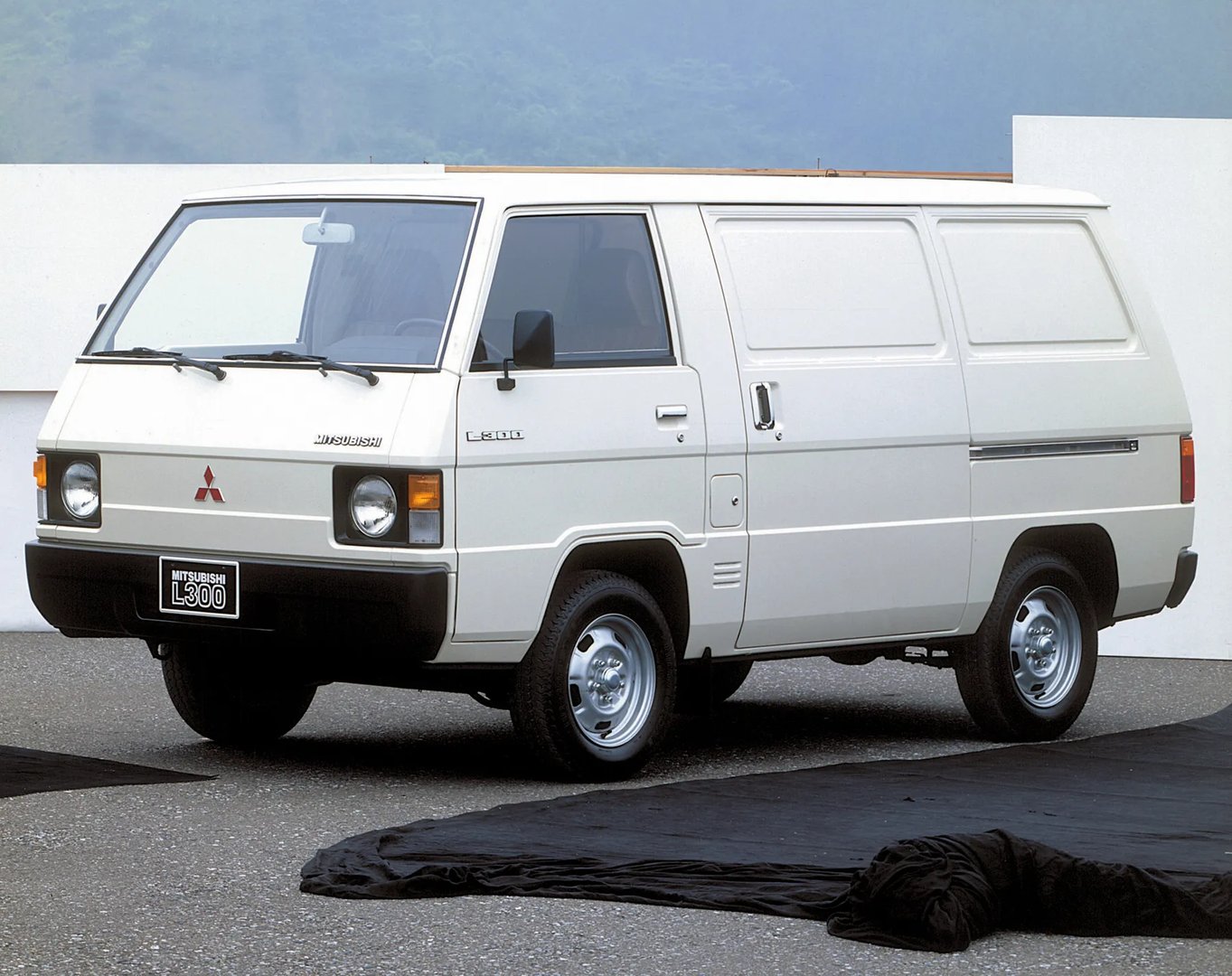 —  Van