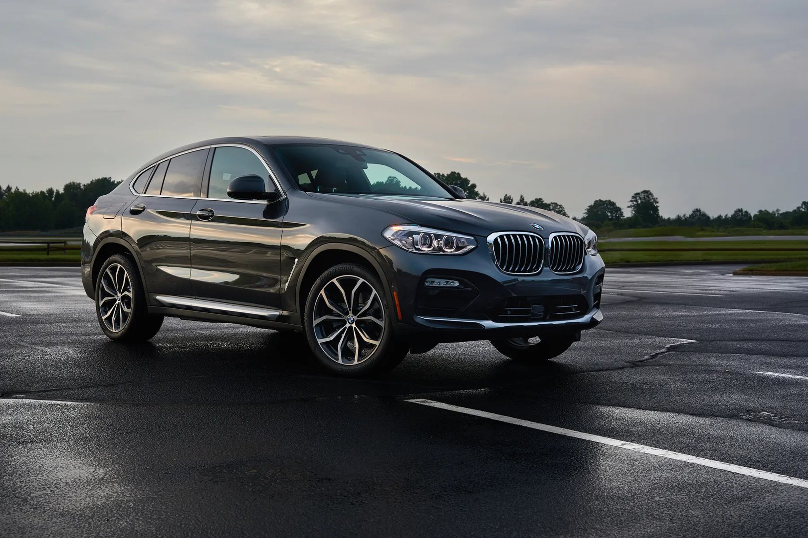 BMW_X4_2_generation__SUV_5-doors__9.jpg