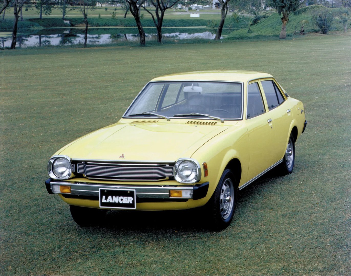 Mitsubishi Lancer 2 generation  Sedan