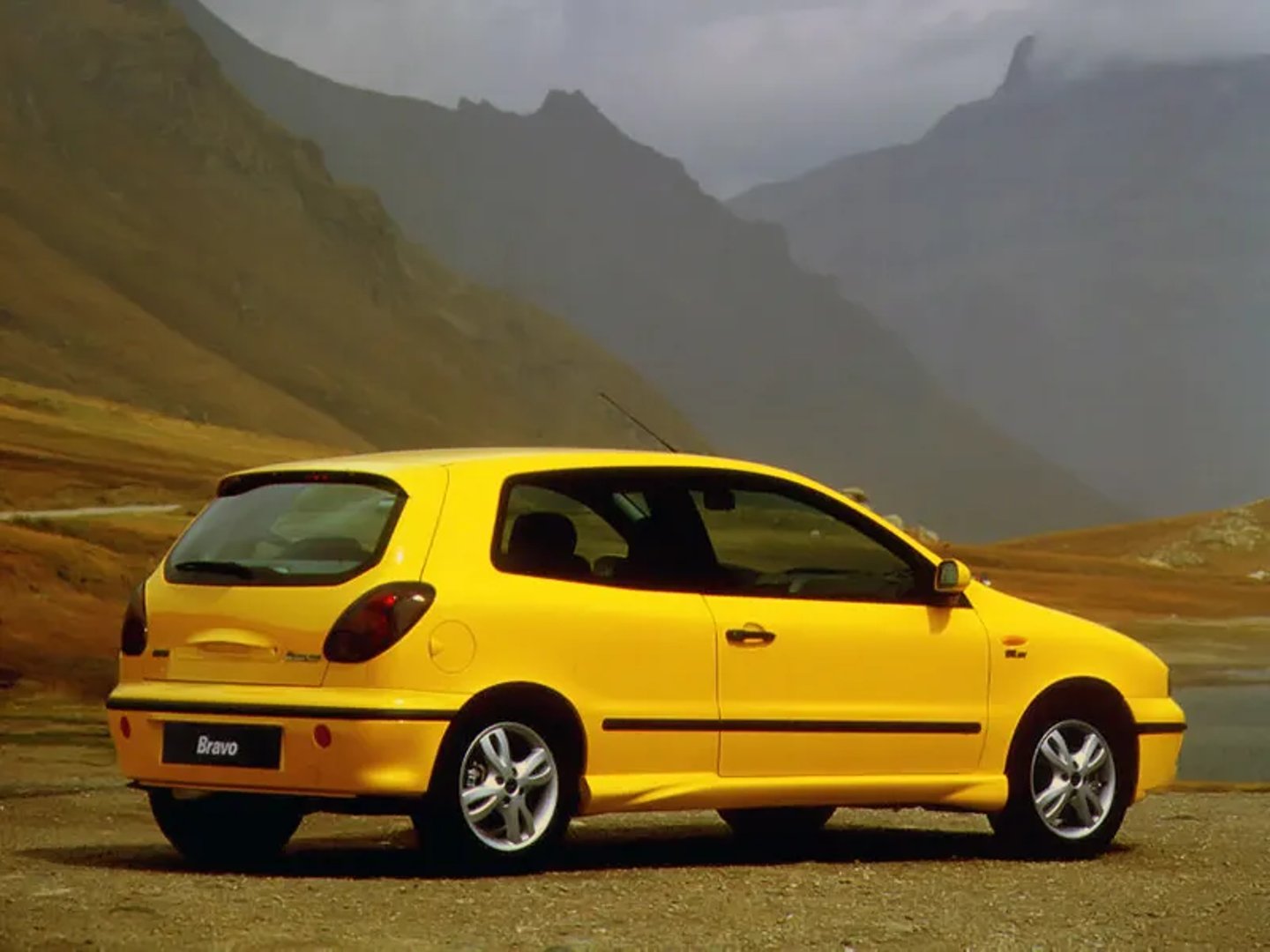 Fiat_Bravo_1_generation__Mini_3-doors__6.jpg