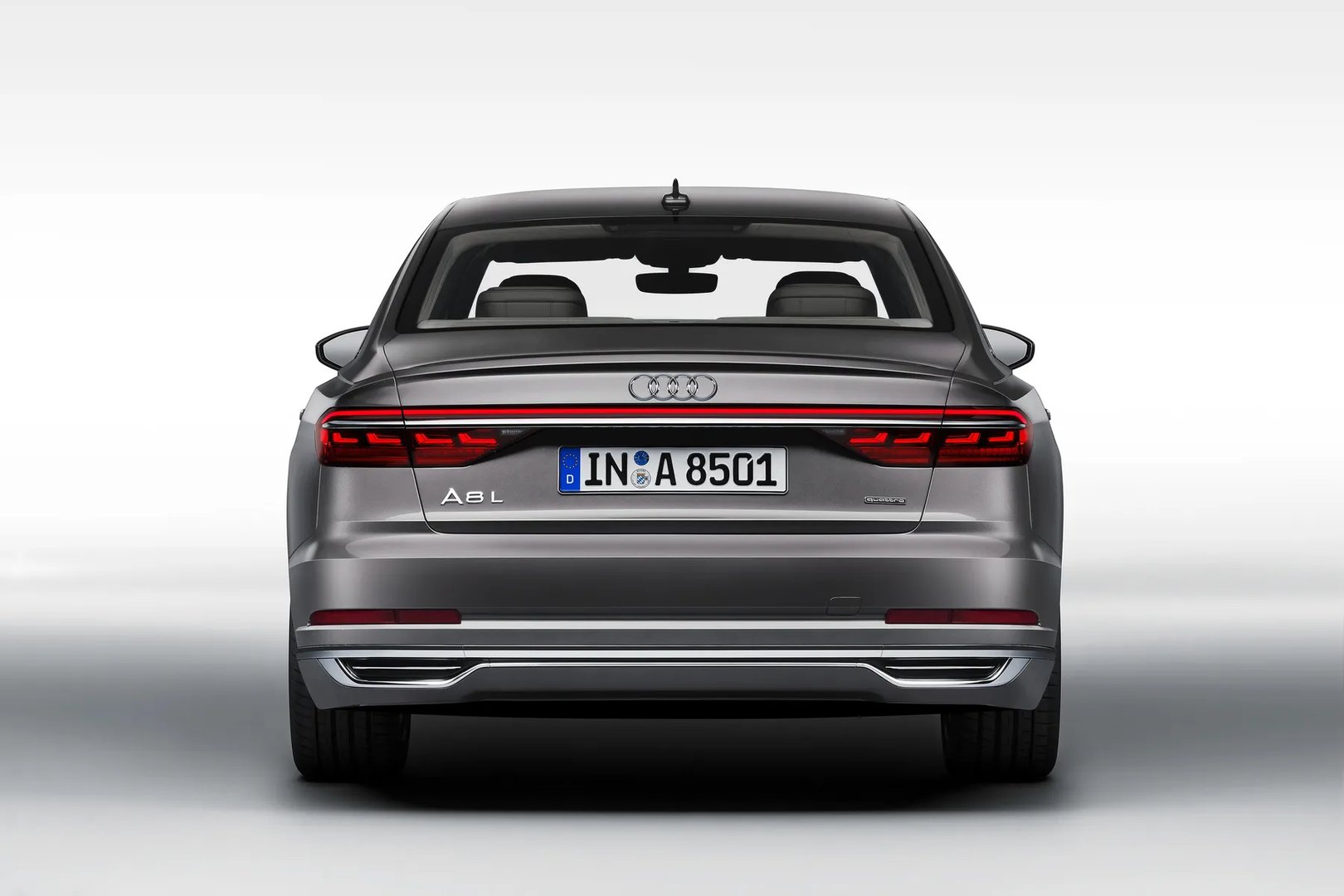Audi_A8_4_generation__Sedan_Long__3.jpg