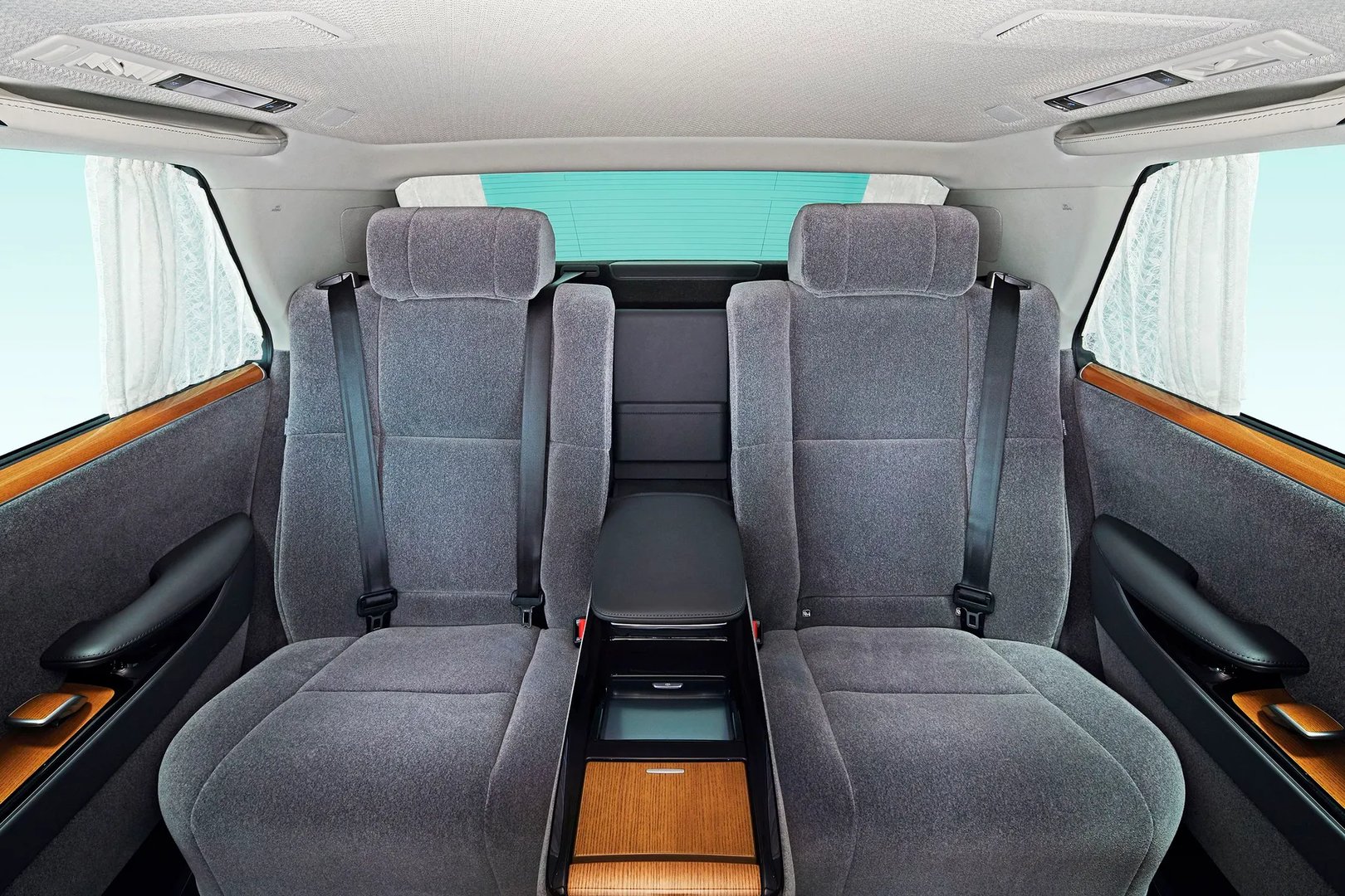 Toyota_Century_3_generation__Sedan__12.jpg