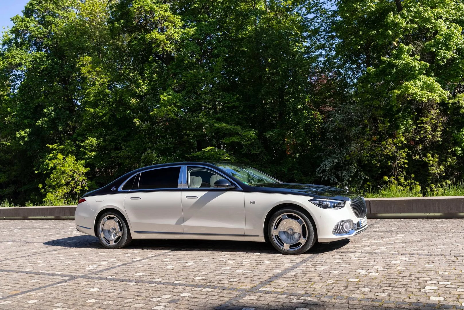 Maybach_S-class_2_generation__Sedan_Long__3.jpg