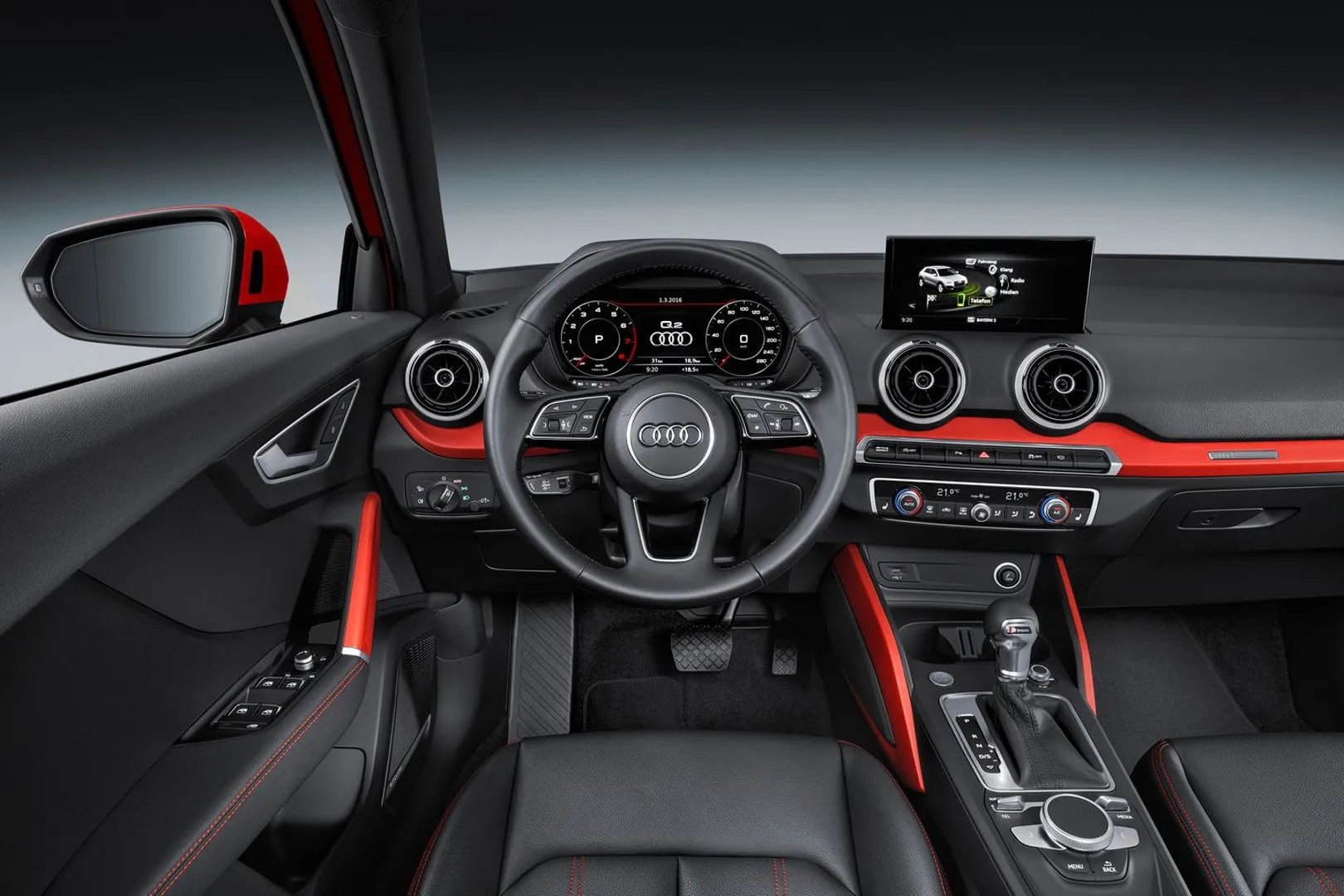 Audi_Q2_1_generation__SUV_5-doors__6.jpg