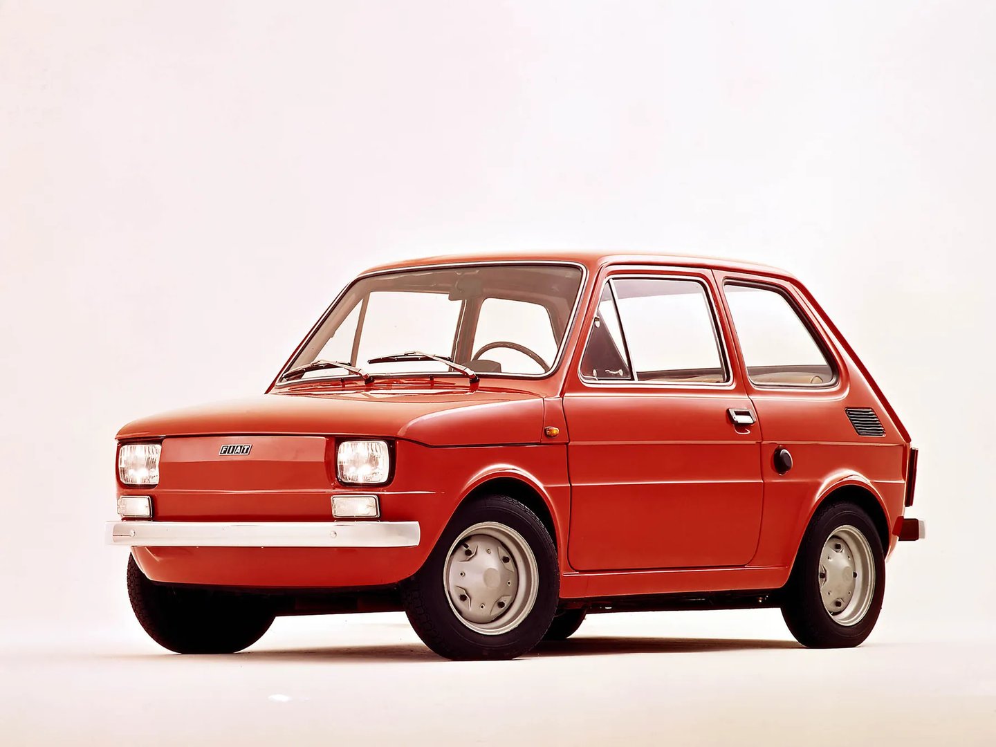Fiat_126_1_generation__Mini_3-doors__1.jpg