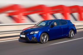 lexus CT