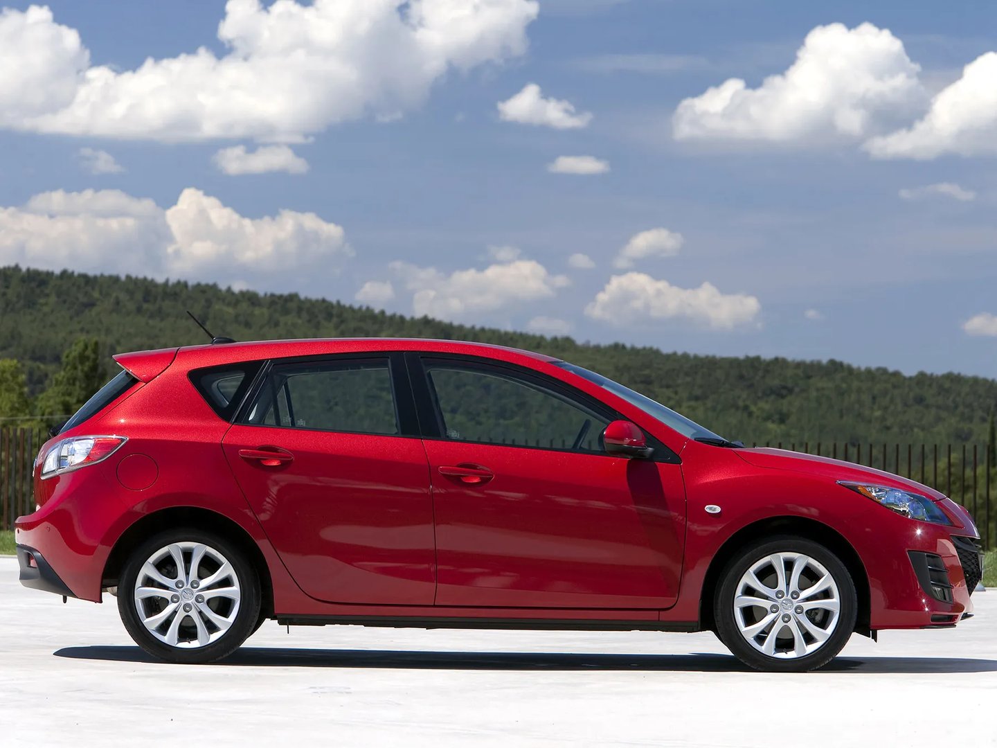 Mazda_3_2_generation__Hatchback_5-door__5.jpg