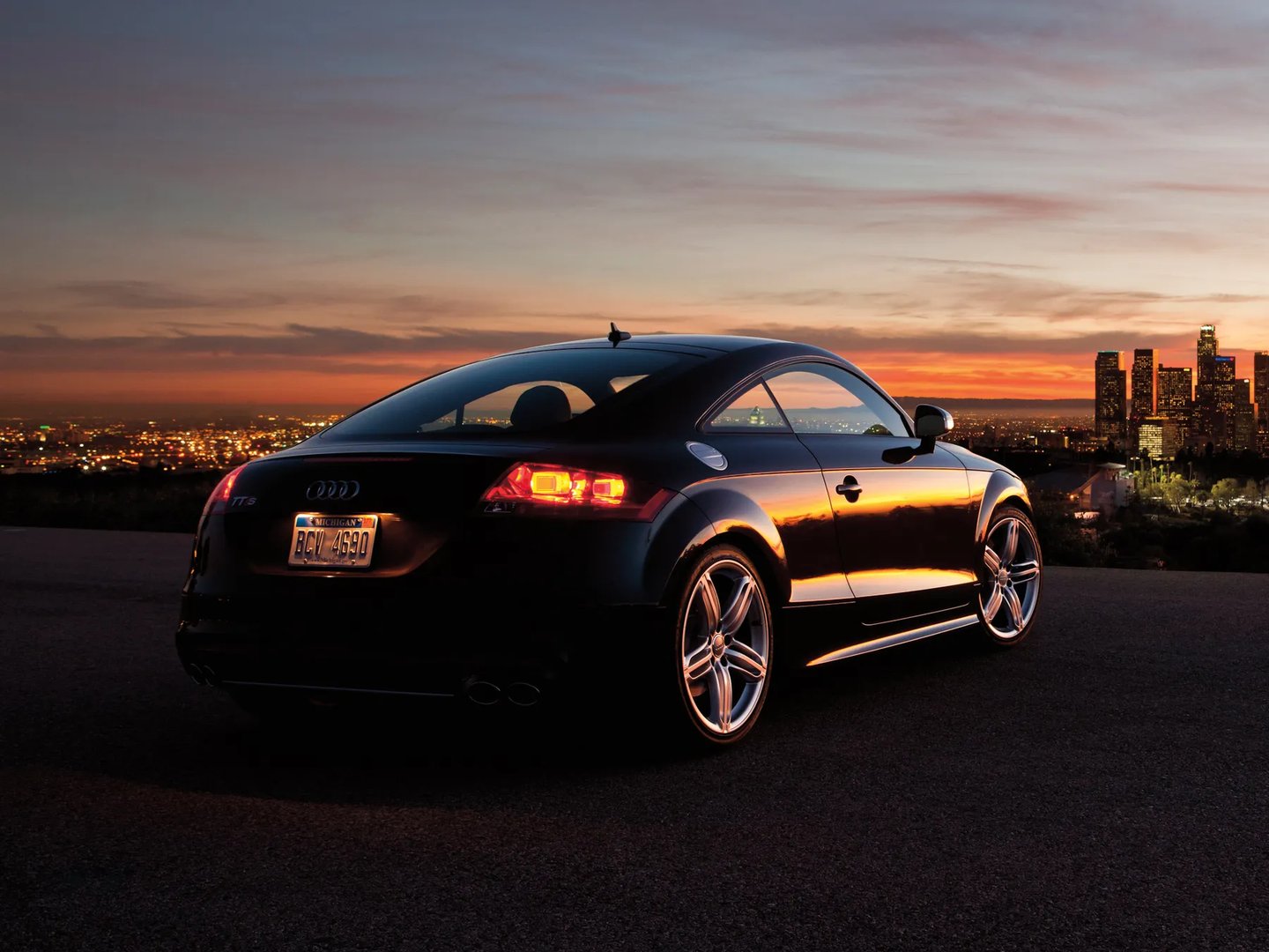 Audi_TTS_2_generation_restyling__Coupe__9.jpg