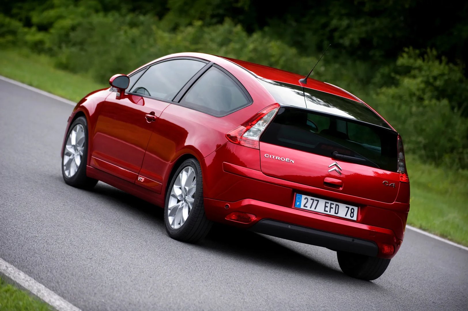 Citroen_C4_1_generation_restyling__Hatchback_3-door__2.jpg