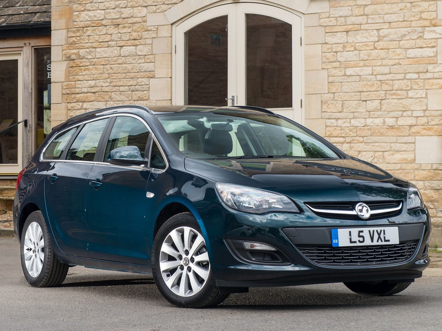 Vauxhall Astra 6 generation