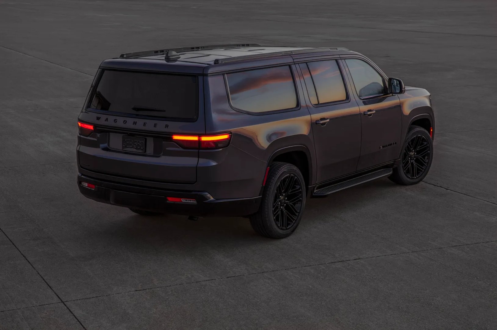 Jeep_Wagoneer_4_generation__SUV_Long__7.jpg