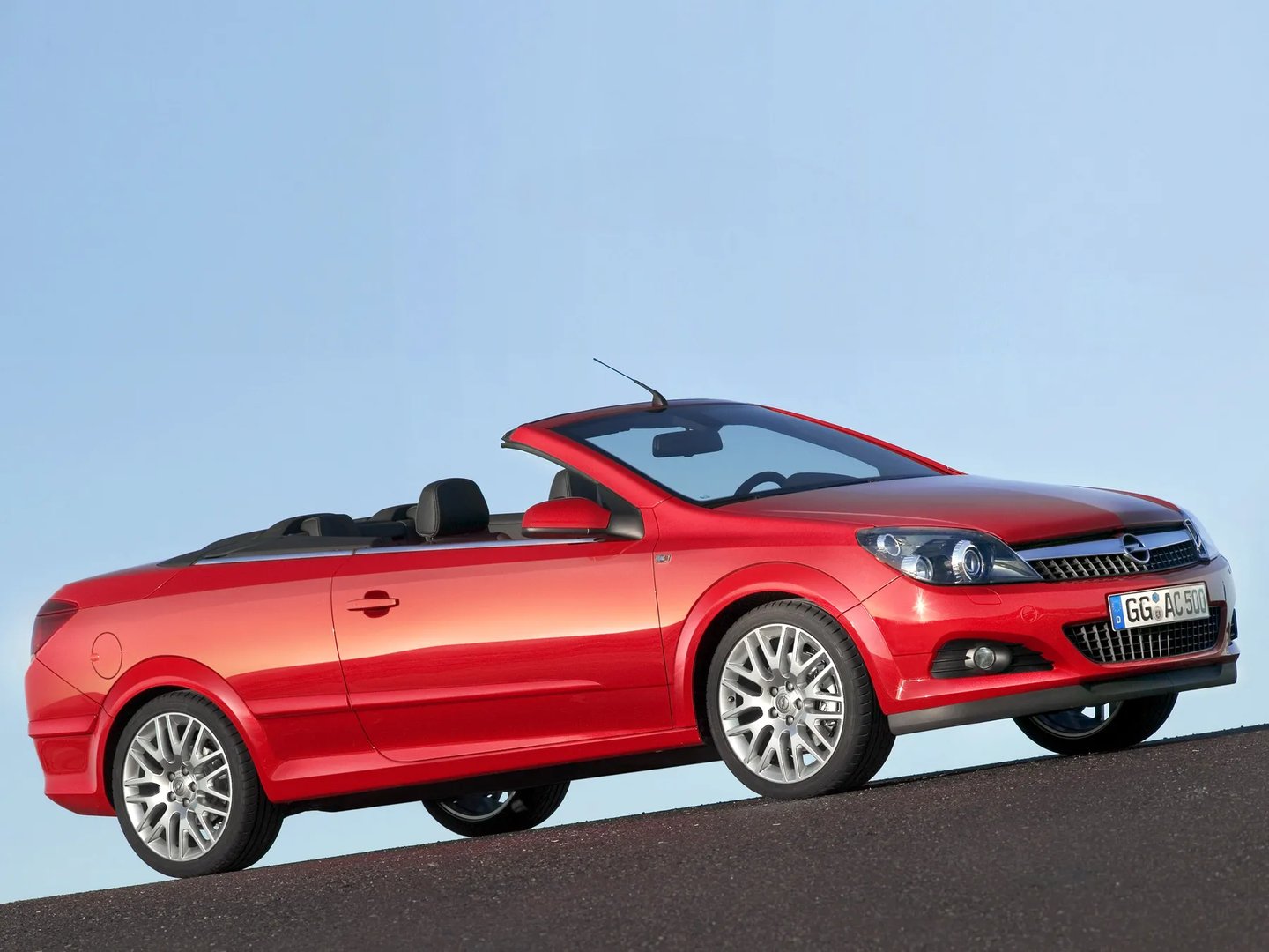 Opel_Astra_3_generation_restyling__Cabrio__2.jpg
