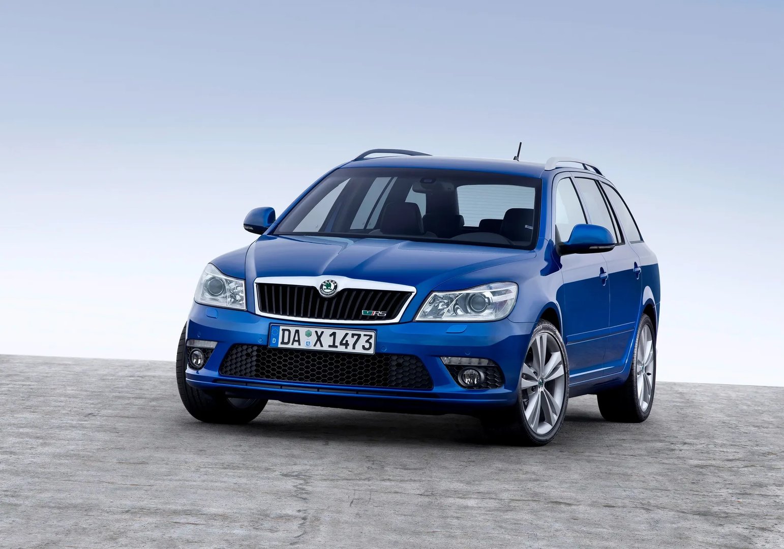 2 generation, restyling 