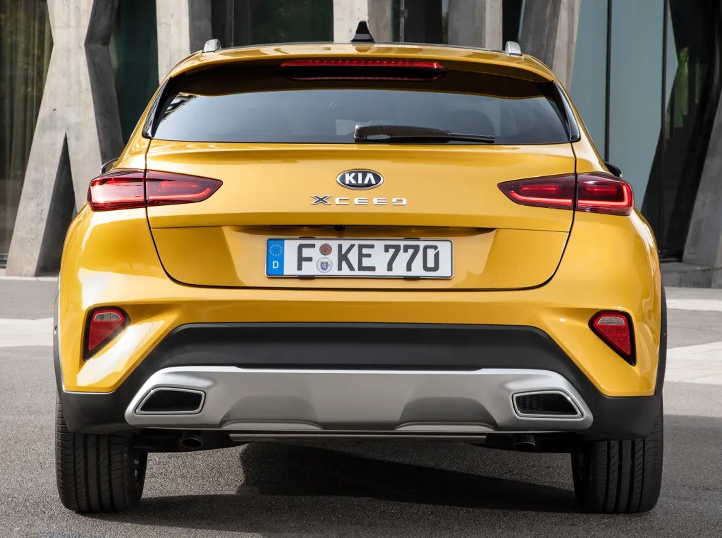 Kia_XCeed_1_generation__SUV_5-doors__2.jpg