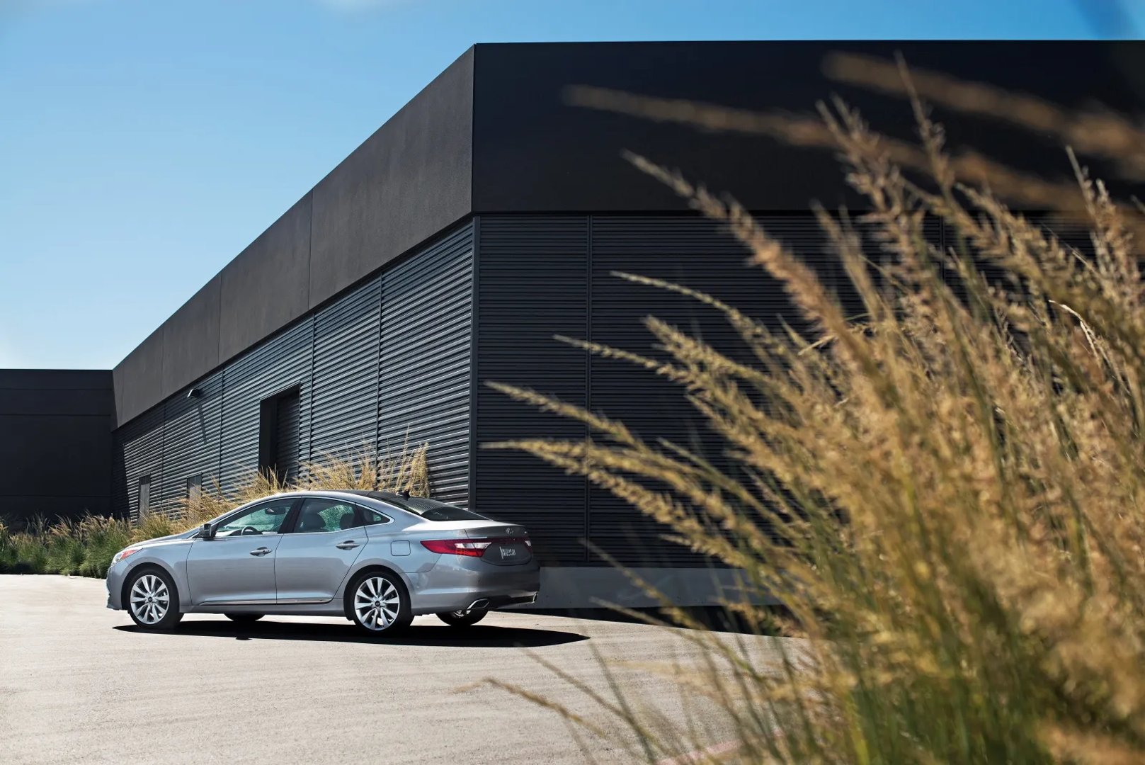 Hyundai_Azera_3_generation__Sedan__3.jpg
