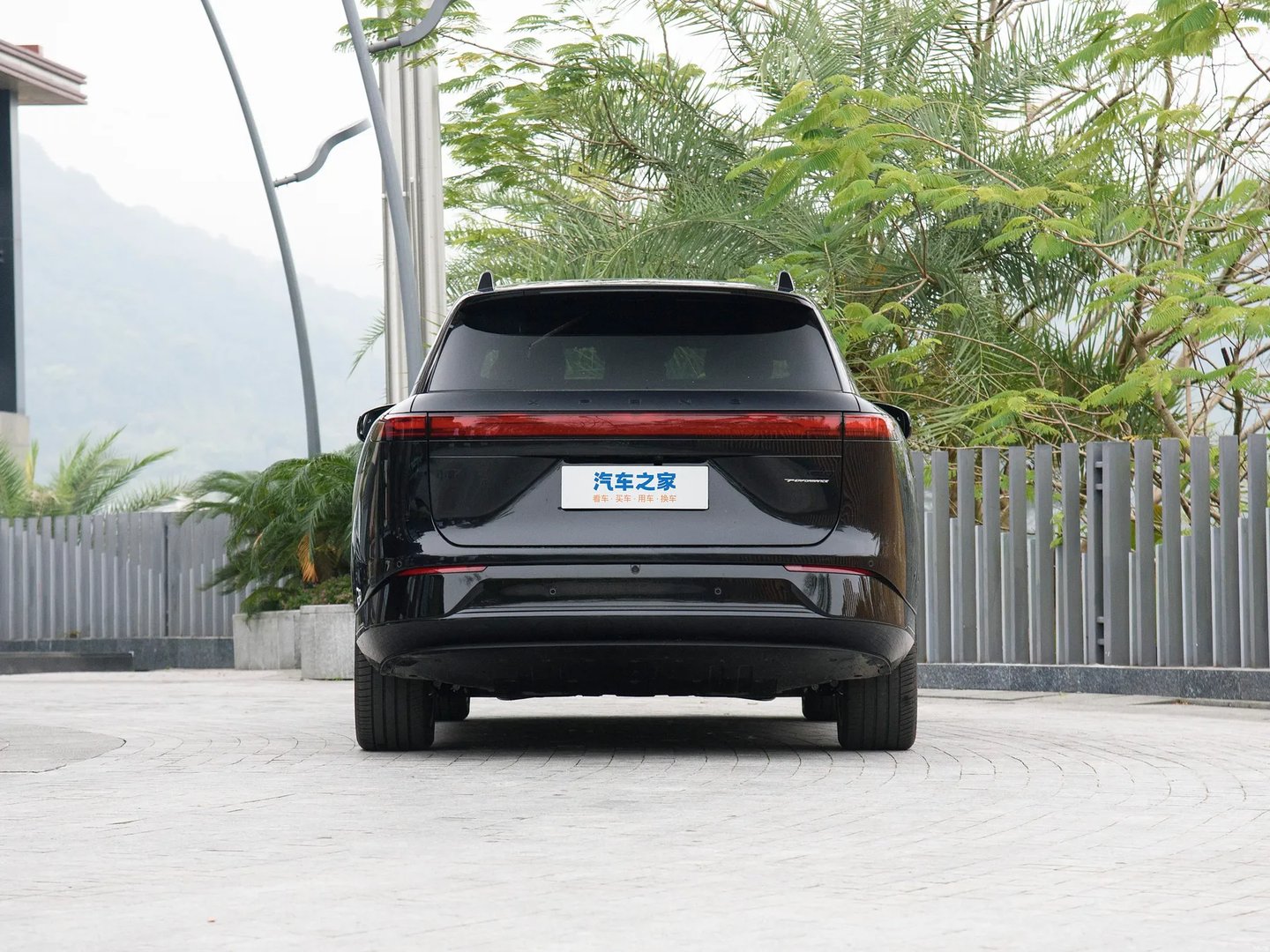 xpeng_G9_1_generation_restyling__SUV_5-doors__7.jpg