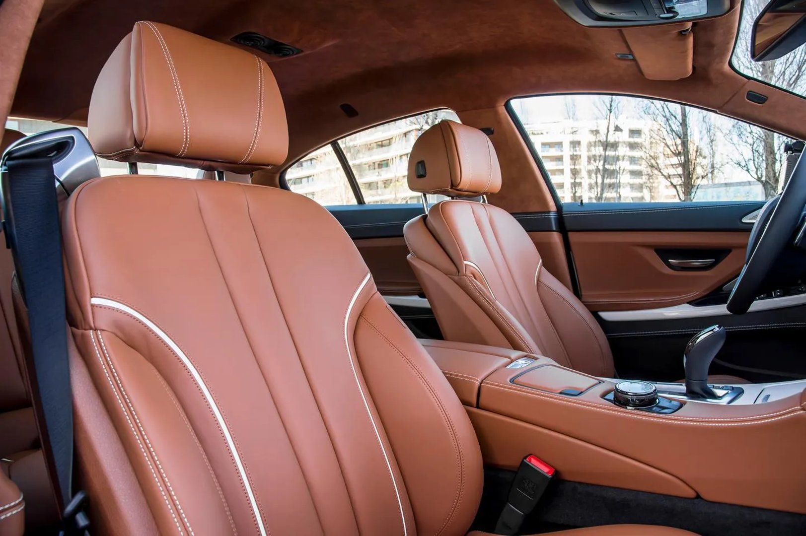 BMW_6_series_3_generation_restyling__Sedan__7.jpg