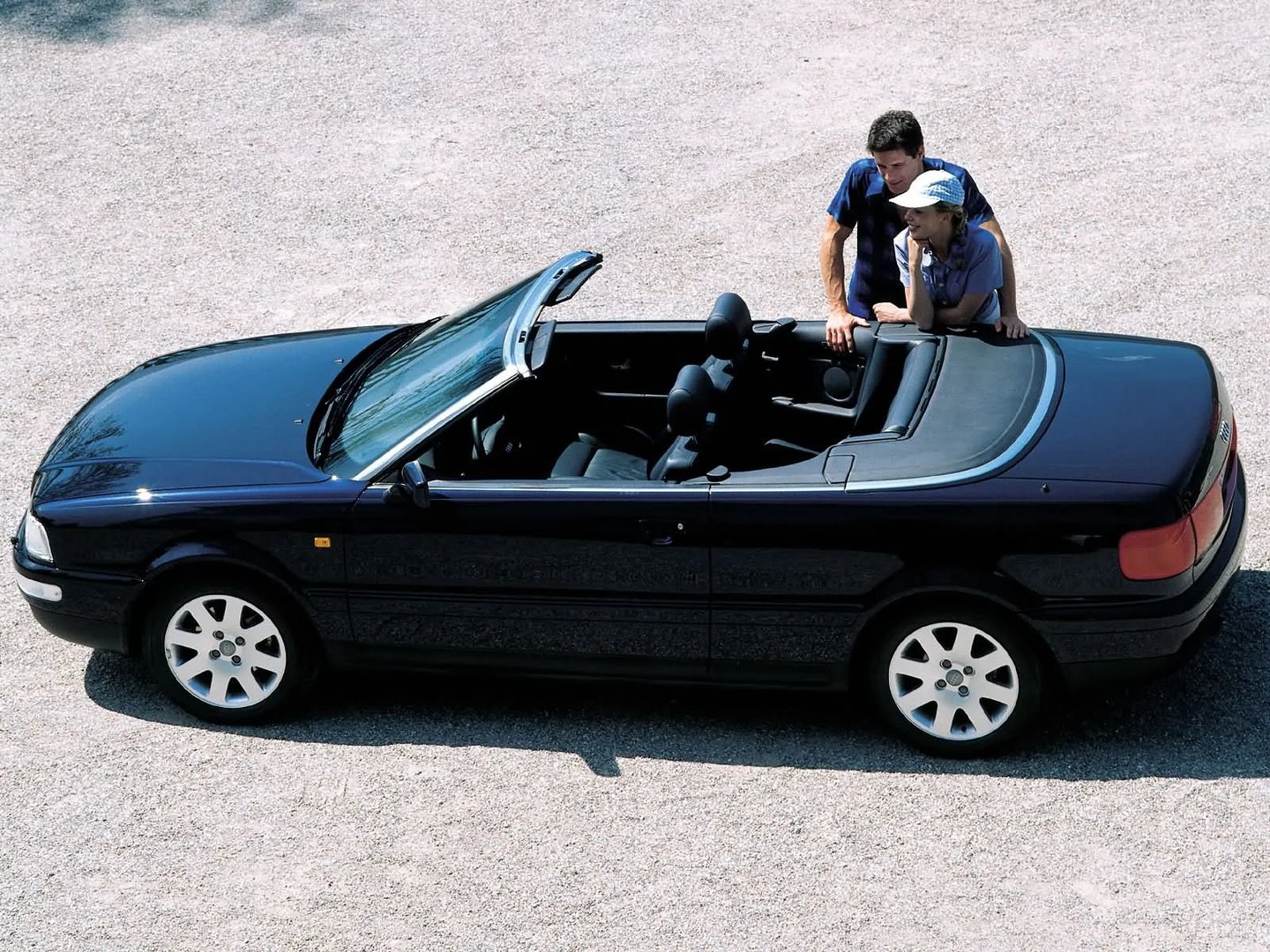 Audi_Cabriolet_1_generation__Cabrio__6.jpg