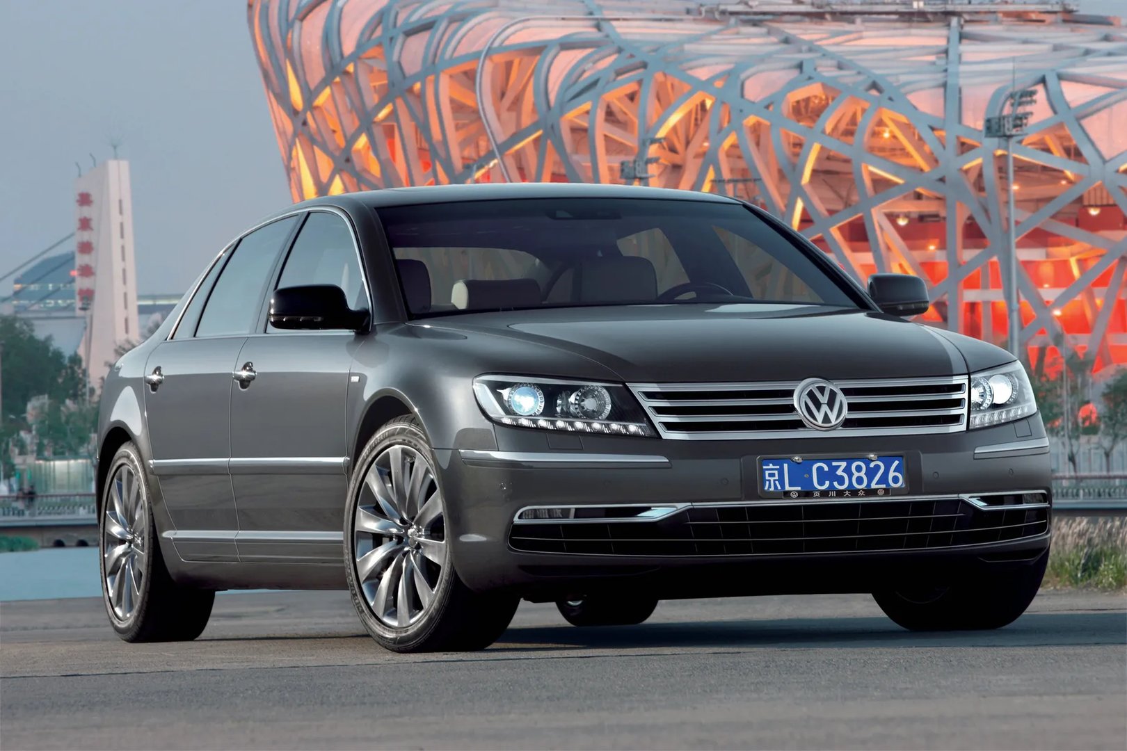 —  Sedan