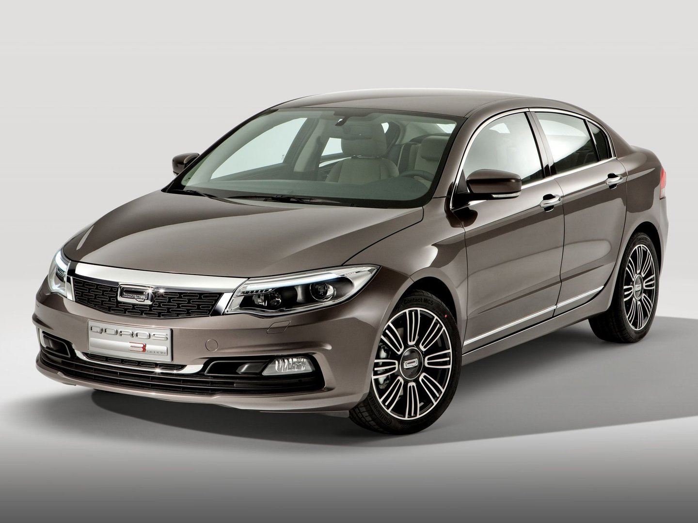 qoros_3_1_generation__Sedan__18.jpg