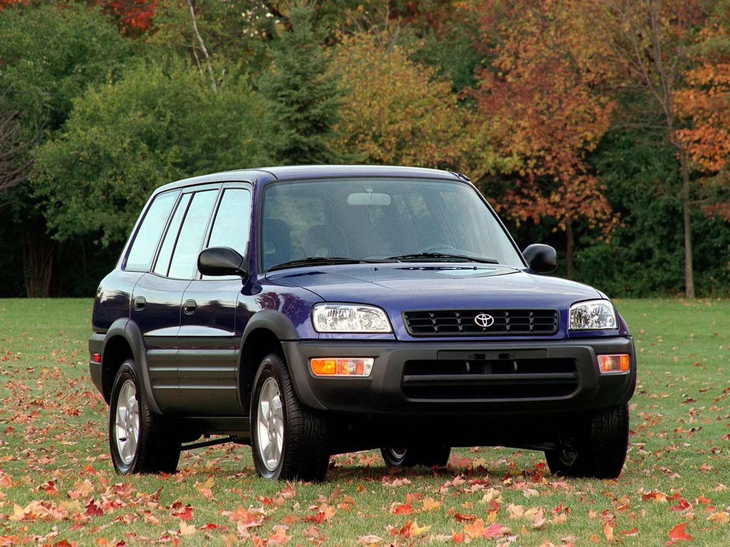 Toyota_RAV4_1_generation__SUV_5-doors__1.jpg