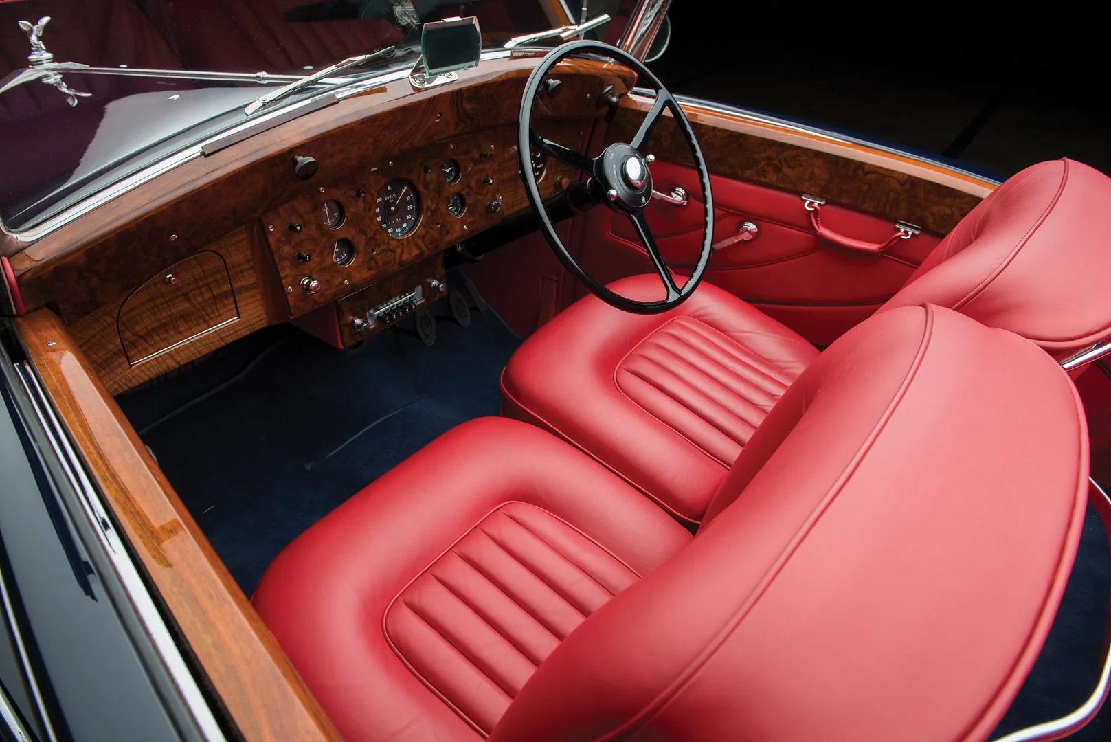 Rolls-Royce_Silver_Wraith_1_generation__Cabrio__13.jpg