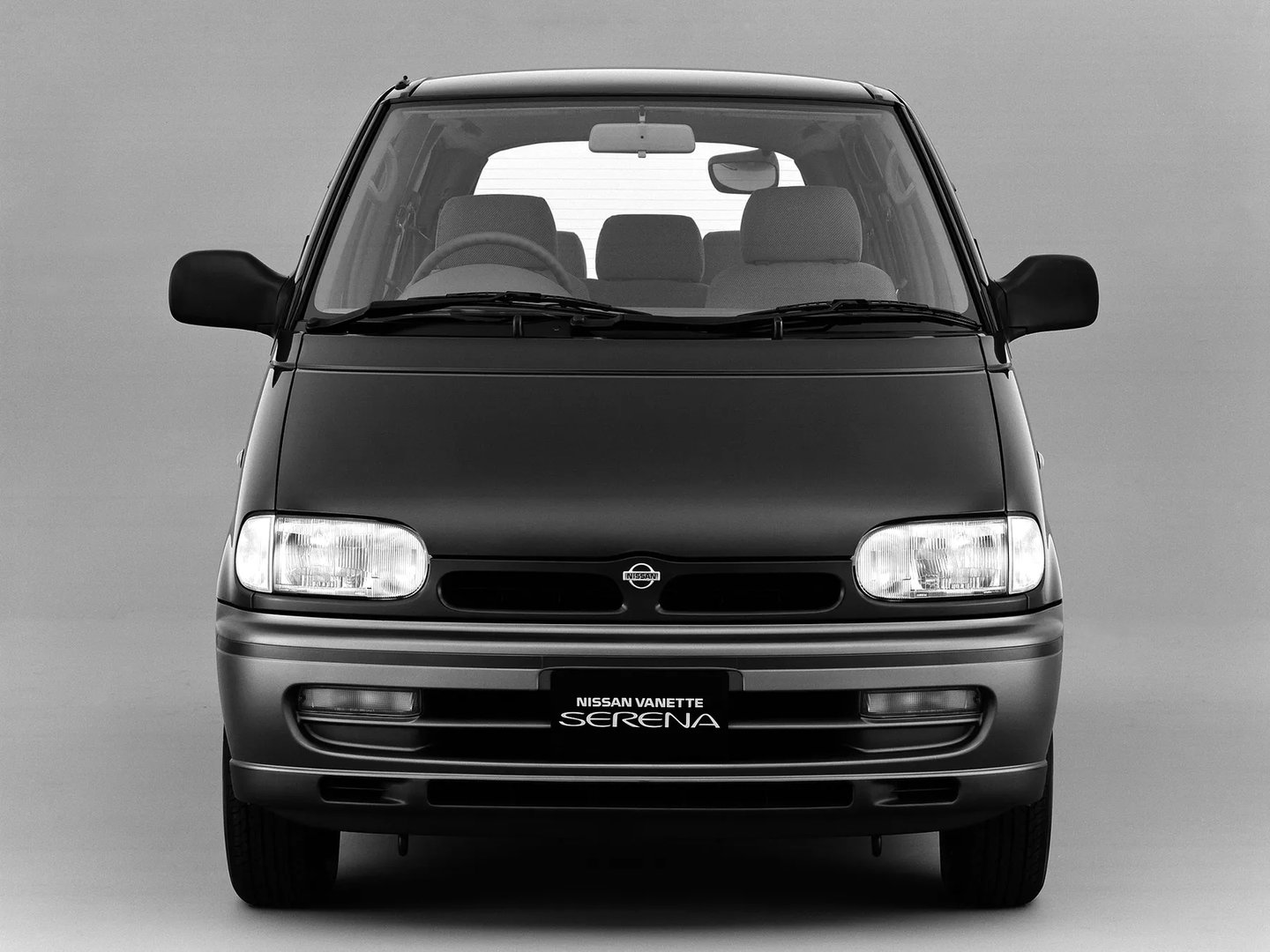 Nissan_Serena_1_generation__Compact_Van__3.jpg