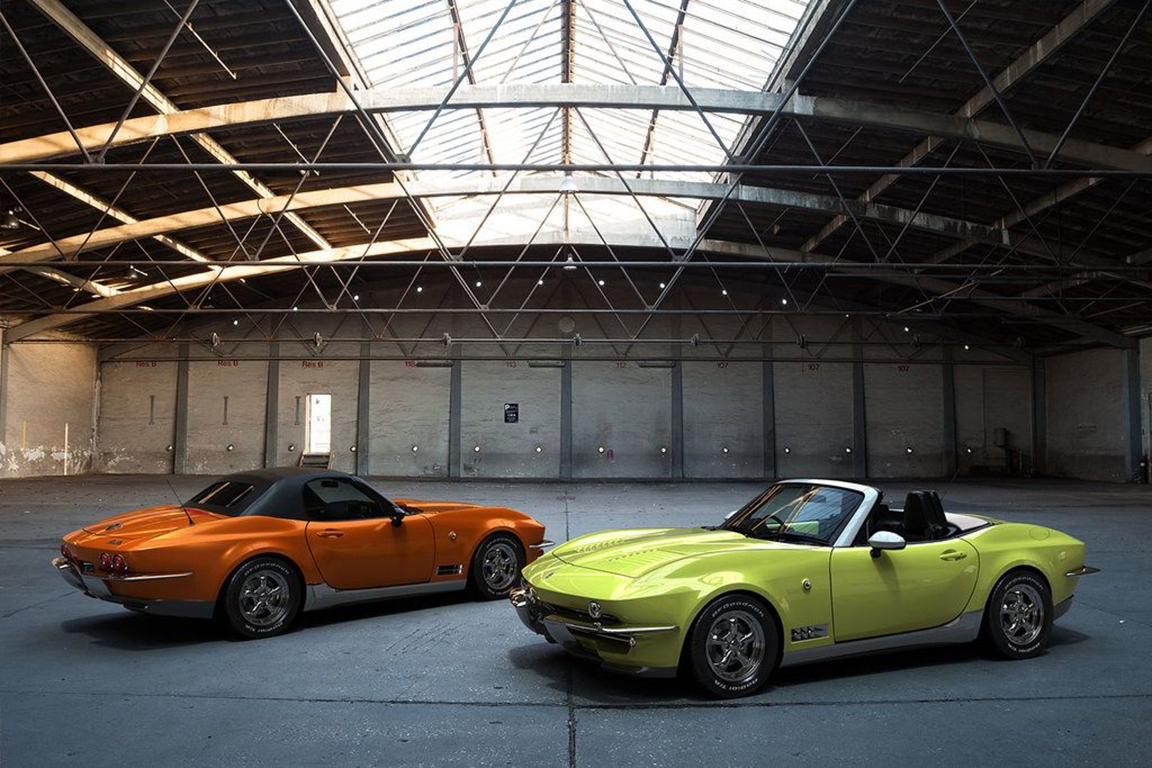 mitsuoka_Rock_Star_1_generation__Roadster__21.jpg