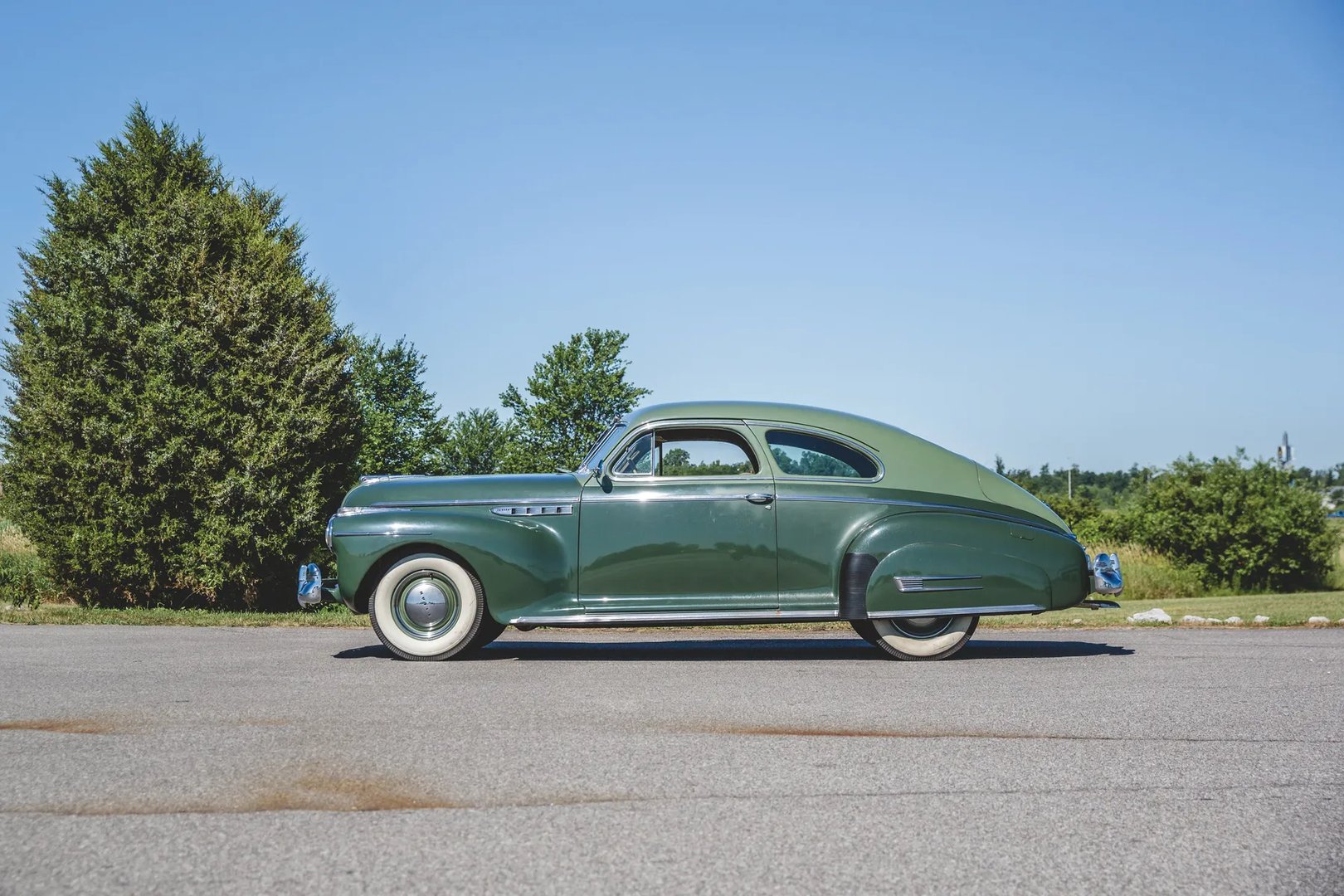 Buick_Special_1_generation__Fastback__7.jpg