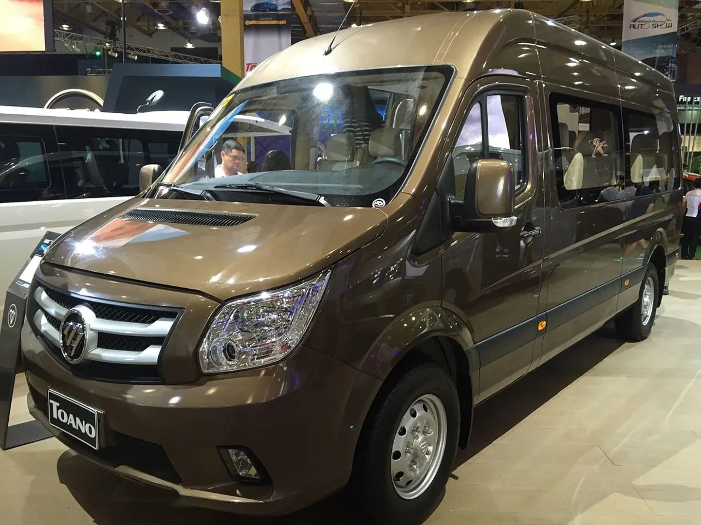 Foton_Toano_1_generation__Minibus__7.jpg